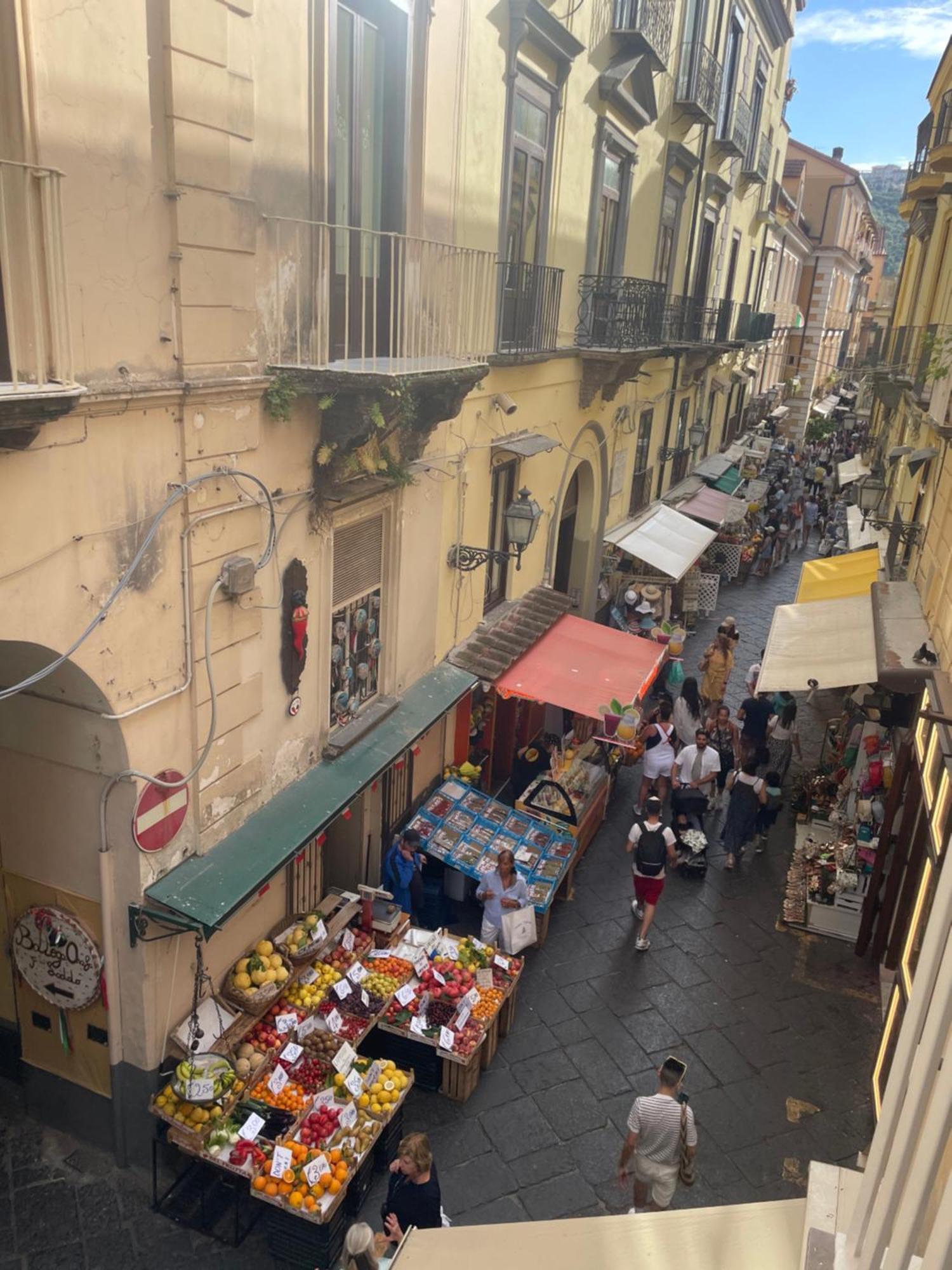 Suite Old Town Sorrento Exterior foto